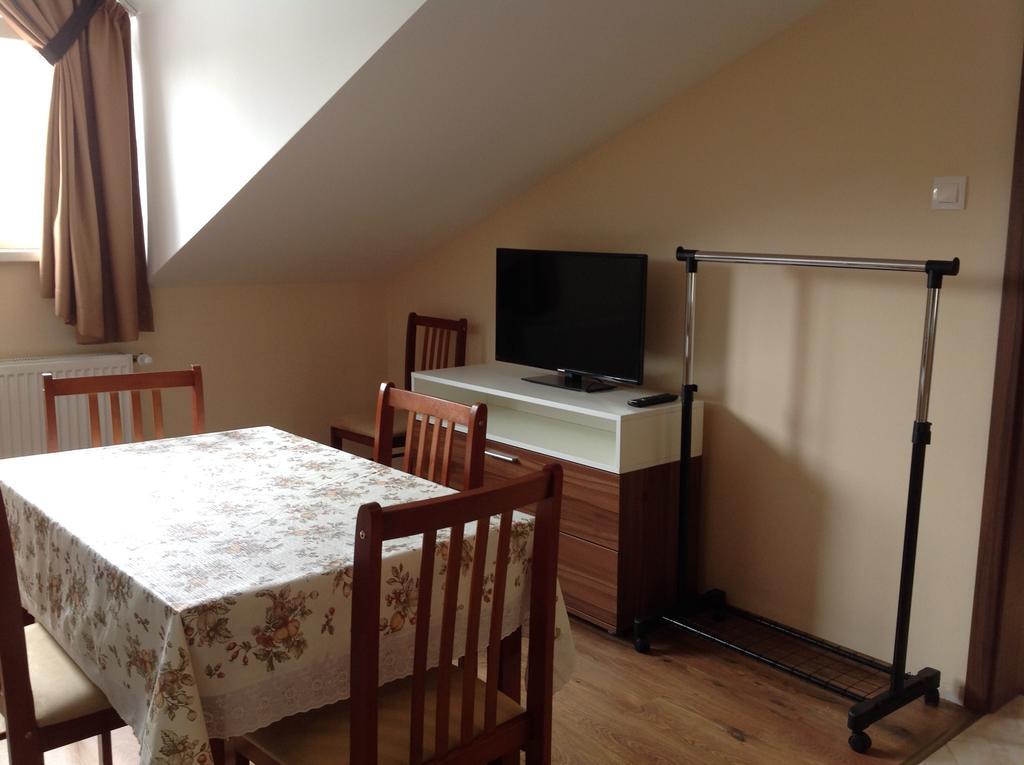 Jokai Apartmanhaz Hévíz Екстериор снимка